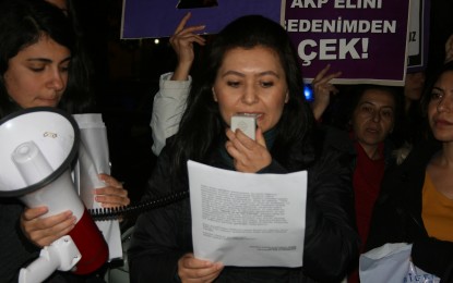 Kadına şiddet protesto edildi