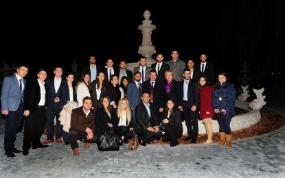 Gökçek, İstanbul Aydın Üniversitesi Öğrencileriyle