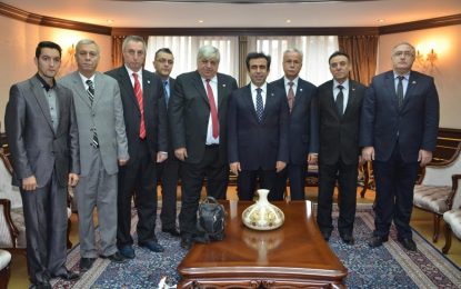 Türkiye Azerbaycan Dernekleri Federasyonu Kocaeli Valisi’ni Ziyaret Etti