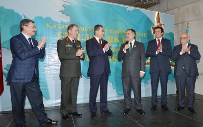 Kazakistan’ın Milli  Onur Madalyası Türk Bürokratlara