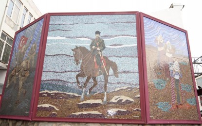 Özgürlük ve bağımsızlık Anıtı’na iki mozaik daha