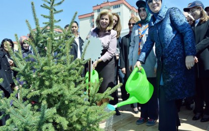 Emine Erdoğan Himayesinde 81 İlde Bereket Ormanları