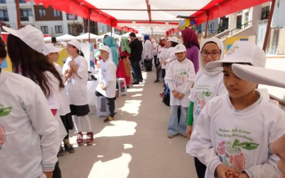 Kezban-Ali Çınar İmam-Hatip Ortaokulu Tübitak Bilim Fuarı’nda