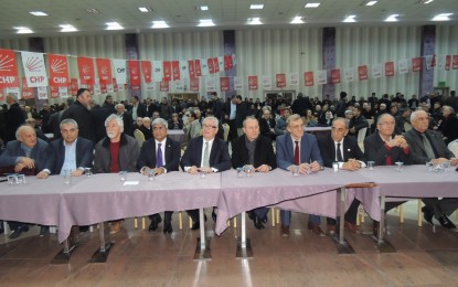 CHP’li adaylardan gövde gösterisi