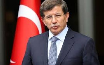 Başbakan Davutoğlu, Genelkurmay Karargâhında Basın Toplantısı Düzenledi.