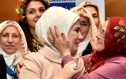 Emine Erdoğan: “Kadına Kalkan El İflah Olmaz