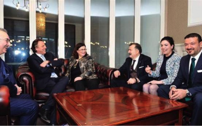 Torunoğulları başkanlığındaki heyet, Hollanda Dışişleri Bakanını ziyaret etti